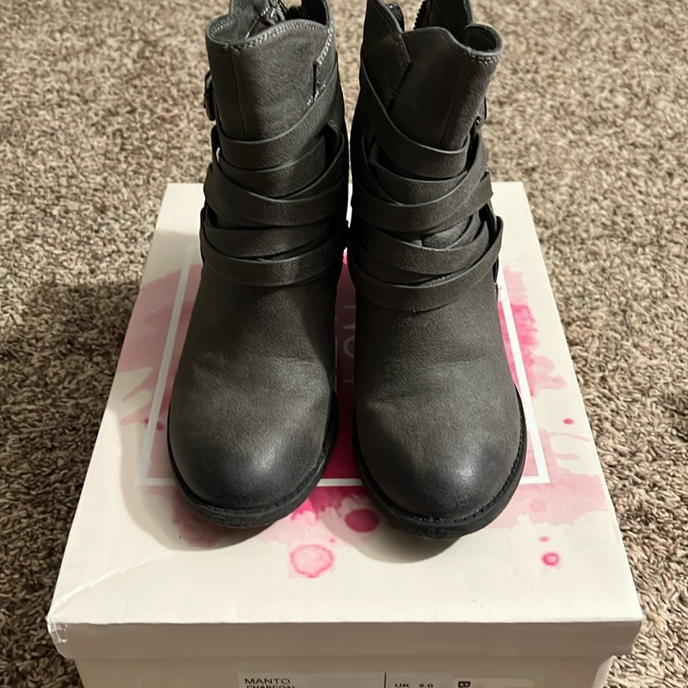 Bootie Manto Charcoal 7.5
